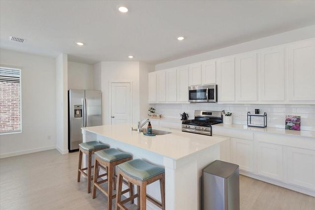 1413 Sandpebble Circle, Anna, TX 75409