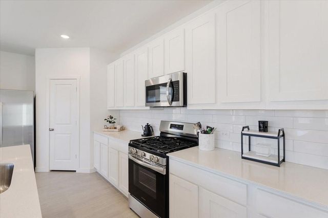 1413 Sandpebble Circle, Anna, TX 75409