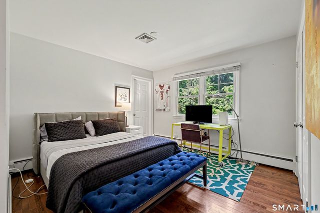 11 Butternut Hollow Road, Greenwich, CT 06830