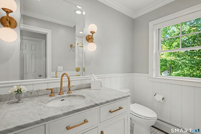 11 Butternut Hollow Road, Greenwich, CT 06830