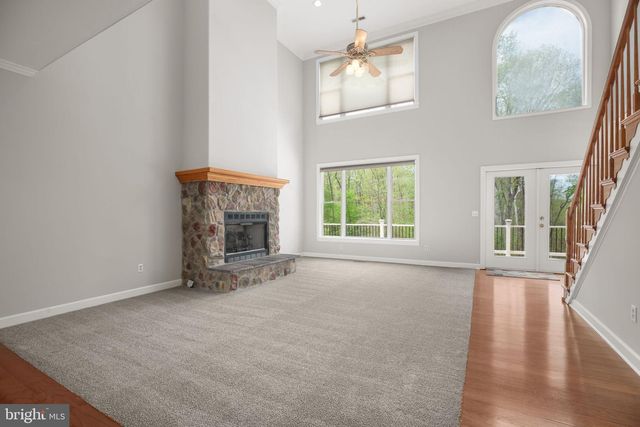 839 QUEEN ANNE DR, Fredericksburg, VA 22406