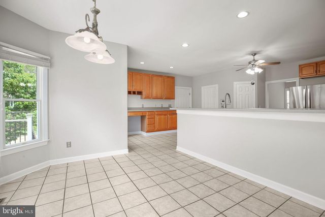 839 QUEEN ANNE DR, Fredericksburg, VA 22406
