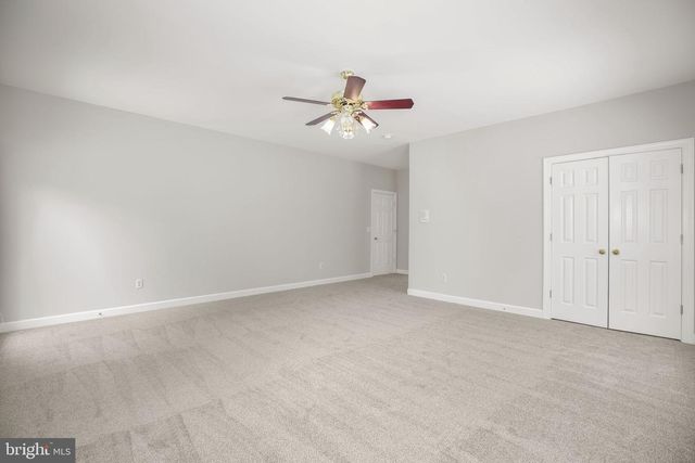 839 QUEEN ANNE DR, Fredericksburg, VA 22406