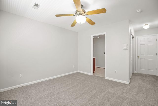 839 QUEEN ANNE DR, Fredericksburg, VA 22406