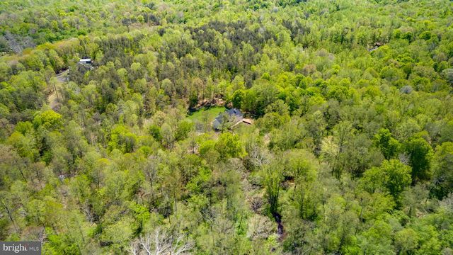 839 QUEEN ANNE DR, Fredericksburg, VA 22406