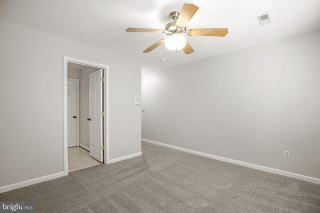 839 QUEEN ANNE DR, Fredericksburg, VA 22406