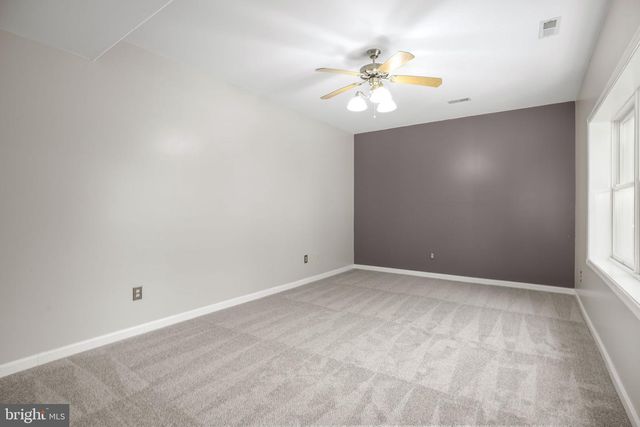 839 QUEEN ANNE DR, Fredericksburg, VA 22406