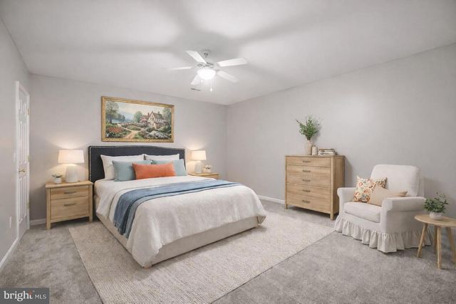 839 QUEEN ANNE DR, Fredericksburg, VA 22406
