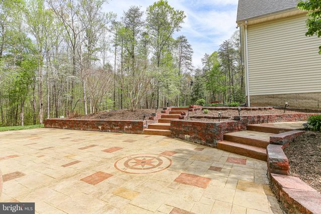 839 QUEEN ANNE DR, Fredericksburg, VA 22406