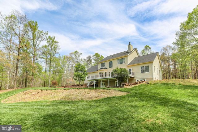 839 QUEEN ANNE DR, Fredericksburg, VA 22406
