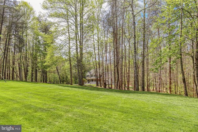 839 QUEEN ANNE DR, Fredericksburg, VA 22406