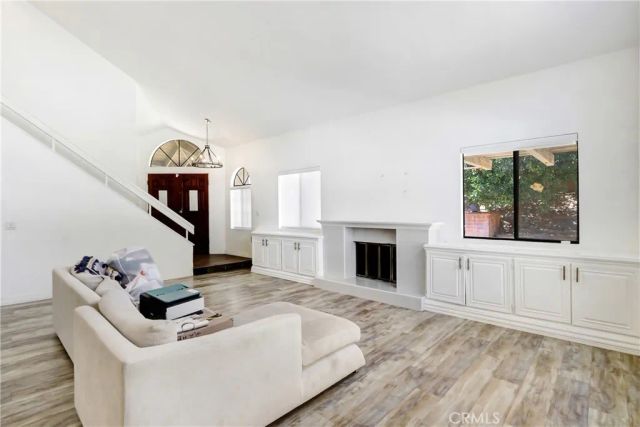 2161 Falcon Crest, Riverside, CA 92506
