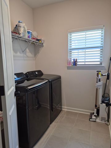 80 SUGALINA VALLEY DR, Oakland, TN 38060