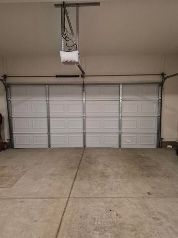 80 SUGALINA VALLEY DR, Oakland, TN 38060