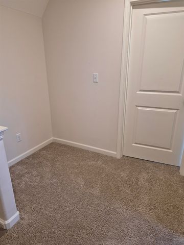 80 SUGALINA VALLEY DR, Oakland, TN 38060