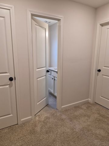 80 SUGALINA VALLEY DR, Oakland, TN 38060