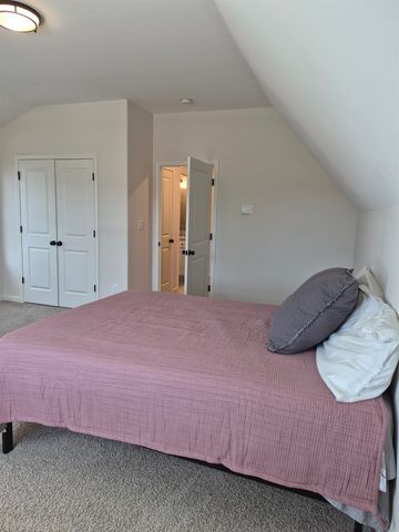 80 SUGALINA VALLEY DR, Oakland, TN 38060