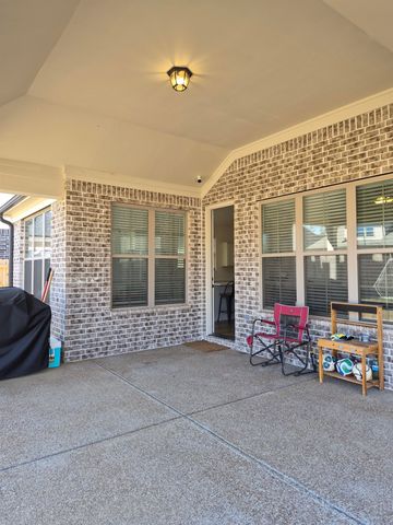 80 SUGALINA VALLEY DR, Oakland, TN 38060