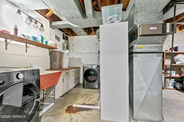 116 N 30th Ave, Yakima, WA 98902