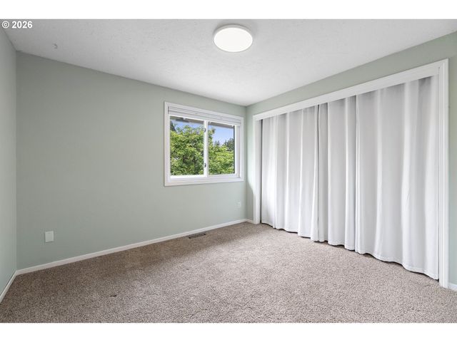 8610 Sw INDIAN HILL Ln, Beaverton, OR 97008