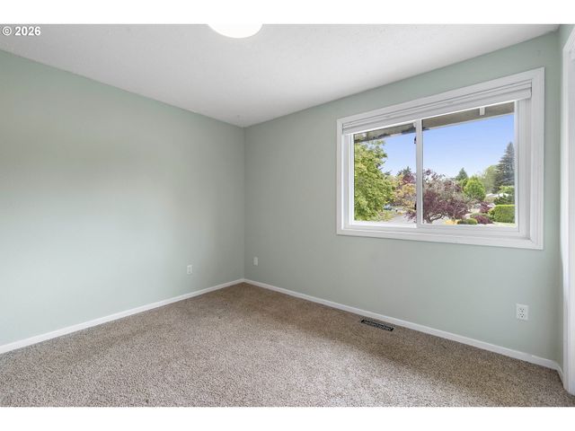 8610 Sw INDIAN HILL Ln, Beaverton, OR 97008