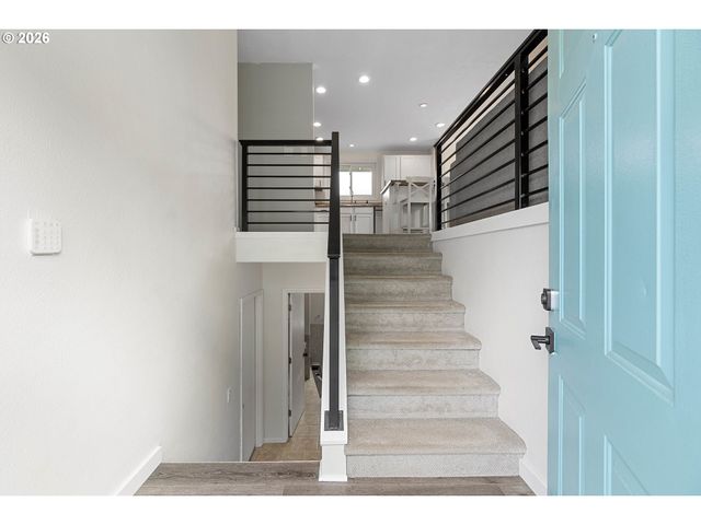 8610 Sw INDIAN HILL Ln, Beaverton, OR 97008