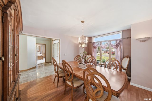 211 WAGNER Street, Washington, IL 61571