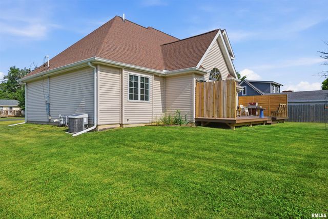 211 WAGNER Street, Washington, IL 61571