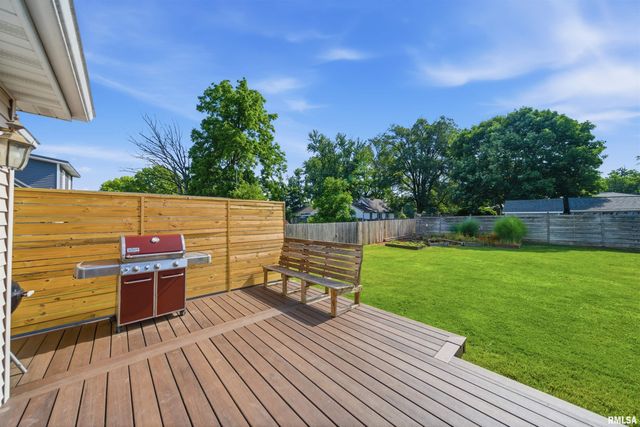 211 WAGNER Street, Washington, IL 61571