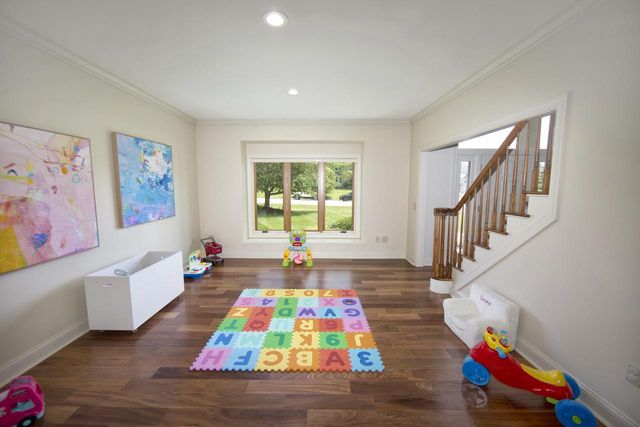 10431 N Gazebo Hill PARKWAY E, Mequon, WI 53092