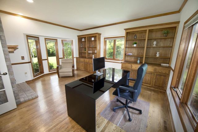 10431 N Gazebo Hill PARKWAY E, Mequon, WI 53092