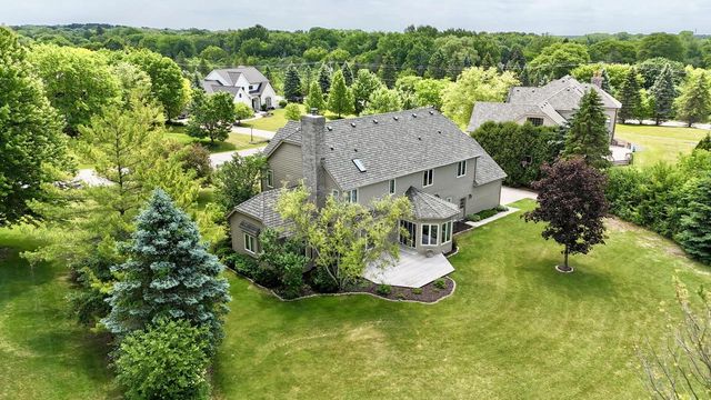 10431 N Gazebo Hill PARKWAY E, Mequon, WI 53092