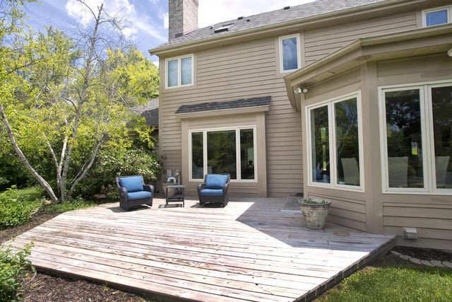 10431 N Gazebo Hill PARKWAY E, Mequon, WI 53092
