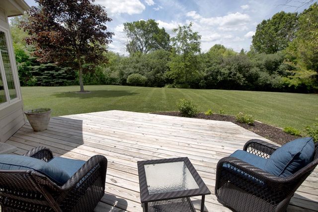 10431 N Gazebo Hill PARKWAY E, Mequon, WI 53092