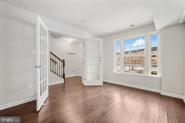 13634 CROSSBILL ALY, Clarksburg, MD 20871