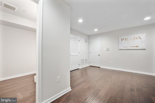 13634 CROSSBILL ALY, Clarksburg, MD 20871