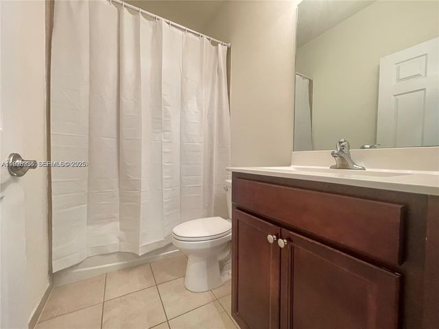 10491 W 34th Ct, Hialeah, FL 33018