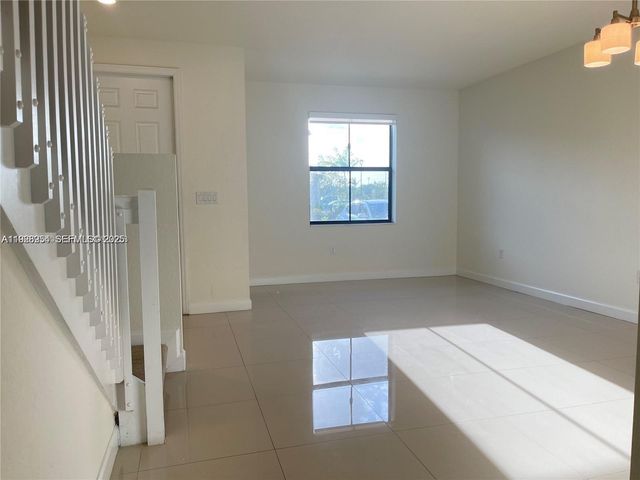 10491 W 34th Ct, Hialeah, FL 33018