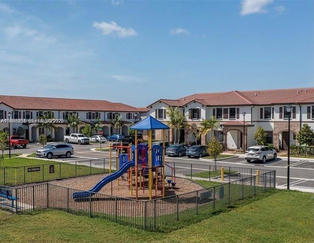 10491 W 34th Ct, Hialeah, FL 33018