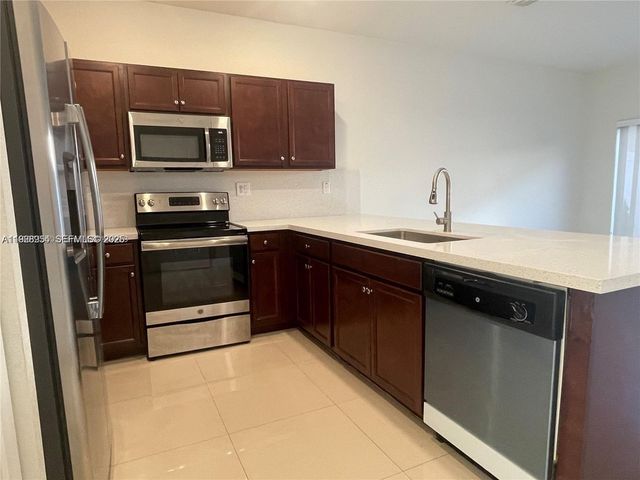 10491 W 34th Ct, Hialeah, FL 33018