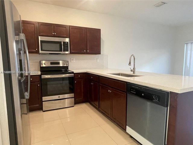 10491 W 34th Ct, Hialeah, FL 33018