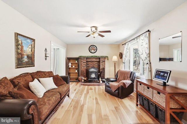 232 BRIARWOOD DR, Elverson, PA 19520