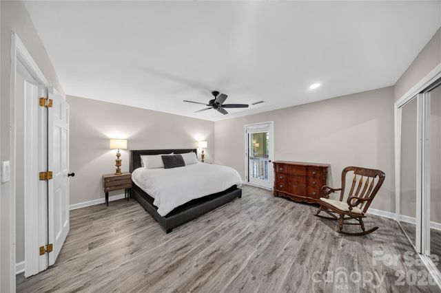 7407 Newmans Lane, Charlotte, NC 28270