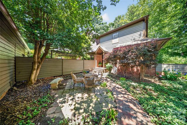 7407 Newmans Lane, Charlotte, NC 28270