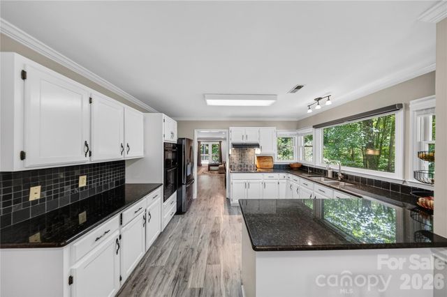 7407 Newmans Lane, Charlotte, NC 28270