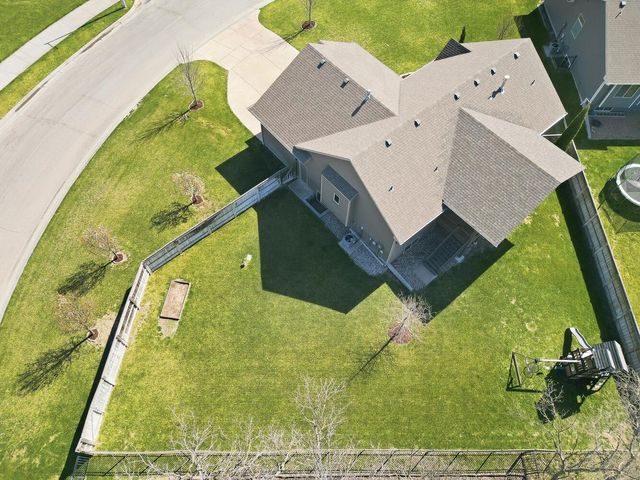 2609 N Sandstone St, Andover, KS 67002
