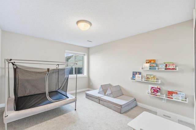 2609 N Sandstone St, Andover, KS 67002