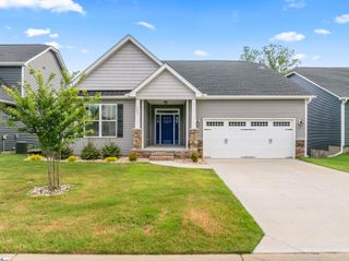 285 Foxbank Circle, Greer, SC 29651