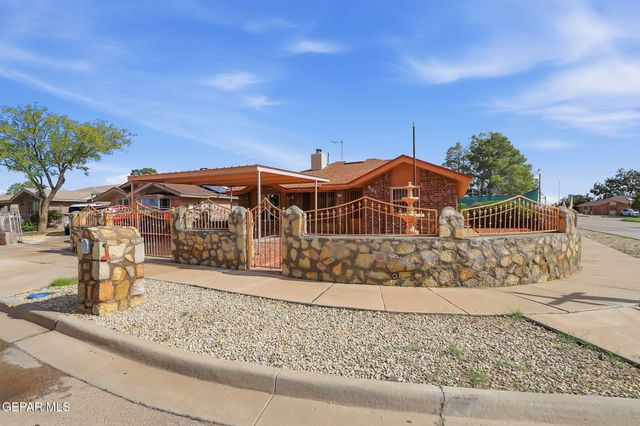 9753 STAUBACH Drive, El Paso, TX 79927