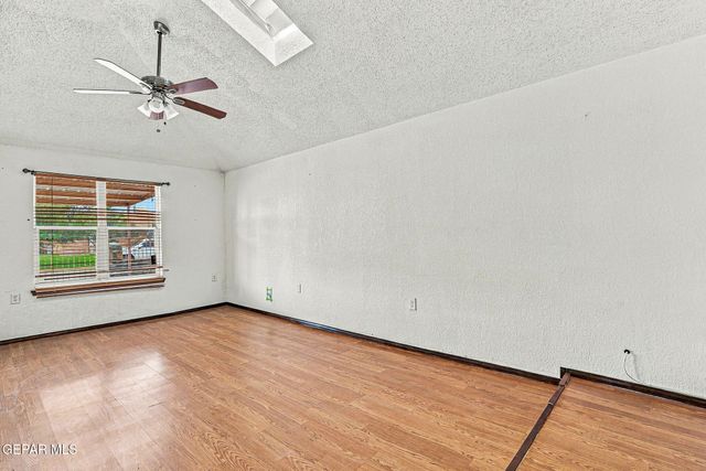 9753 STAUBACH Drive, El Paso, TX 79927